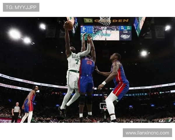 奇才七人上双爆冷活塞坎宁安空砍